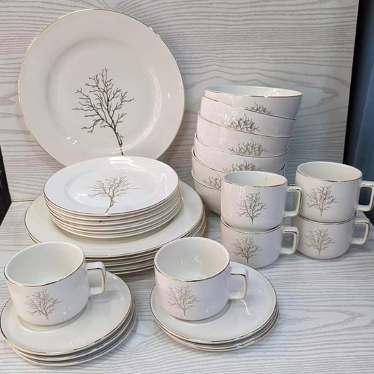 The Tree Dinner Set